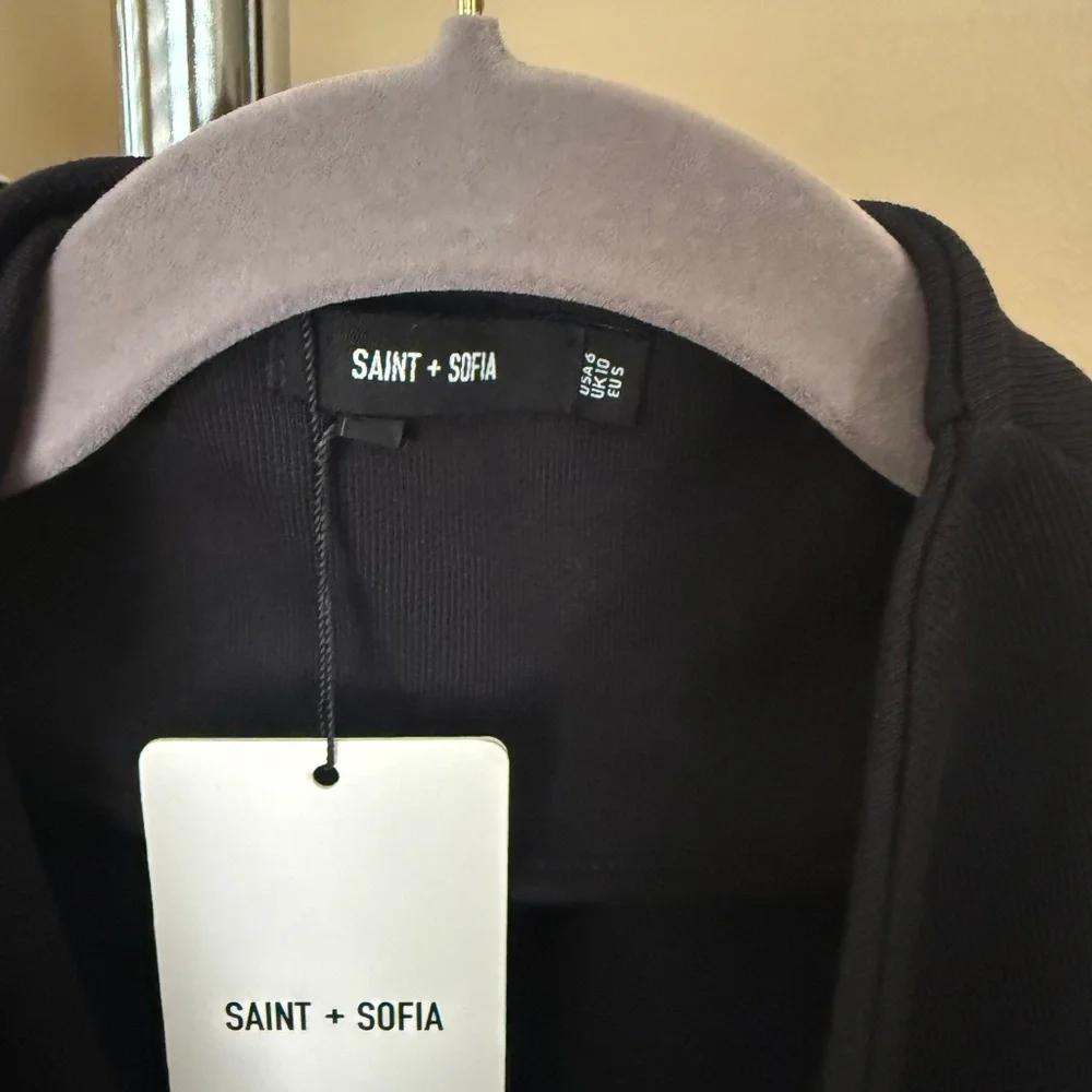 Jacket - Picture 5 of 6